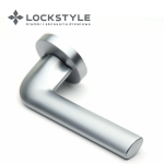 Ручки дверные LOCKSTYLE LUMA ZR цвет CBM (матовый хром)